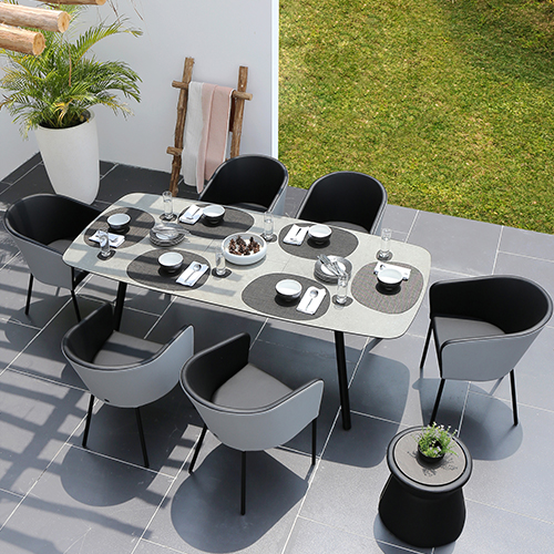 ZUPY Extension Table & Dining Chair