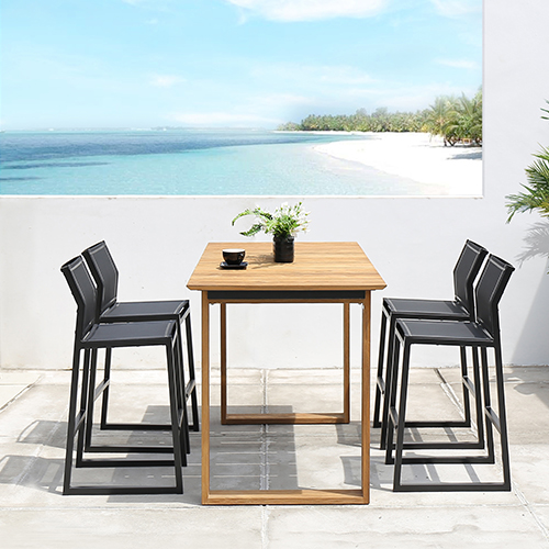 BIG DADDY Bar Table & ALLUX Bar Chair