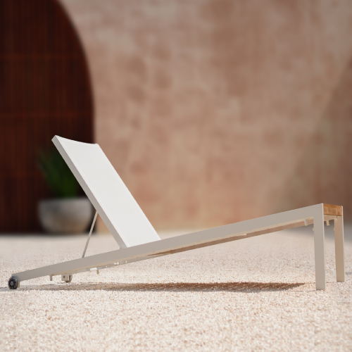 BONDI Chaise Lounge
