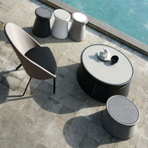 STIZZY Low Table & ZUPY Highback Chair