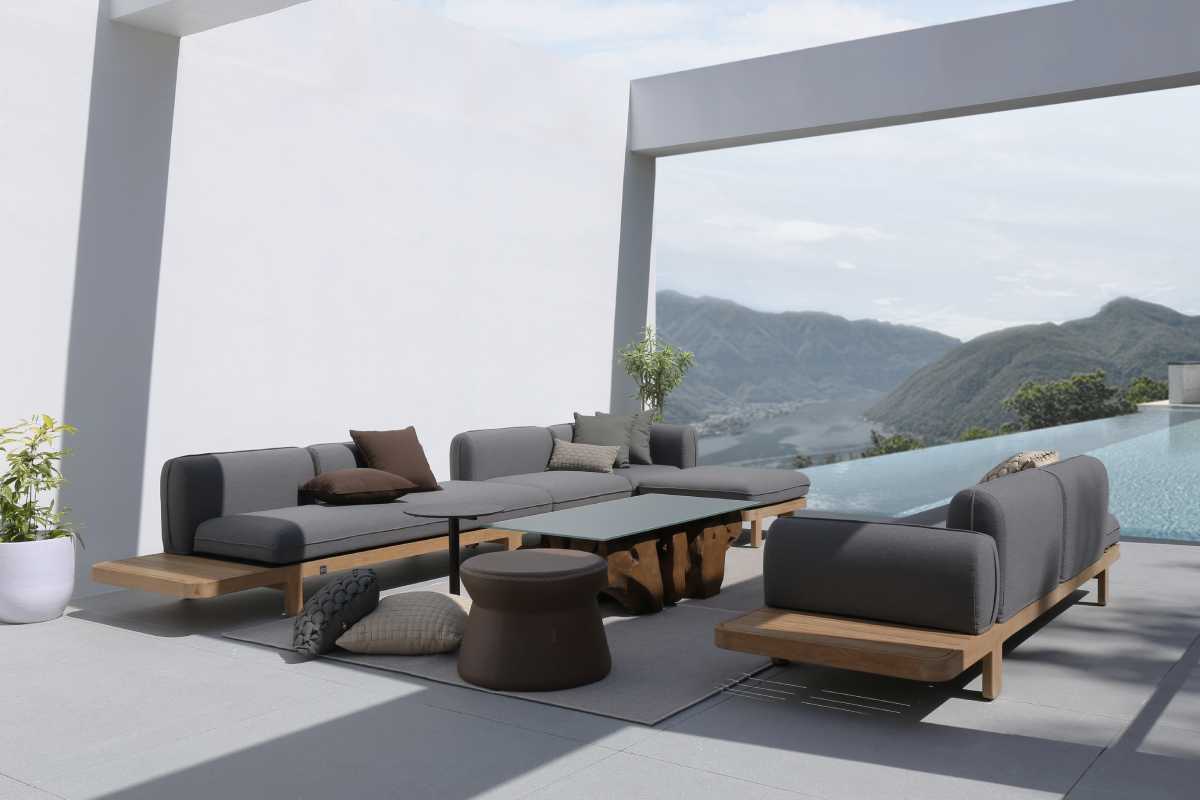 HACIENDA Left and Sectional with Arm Medium