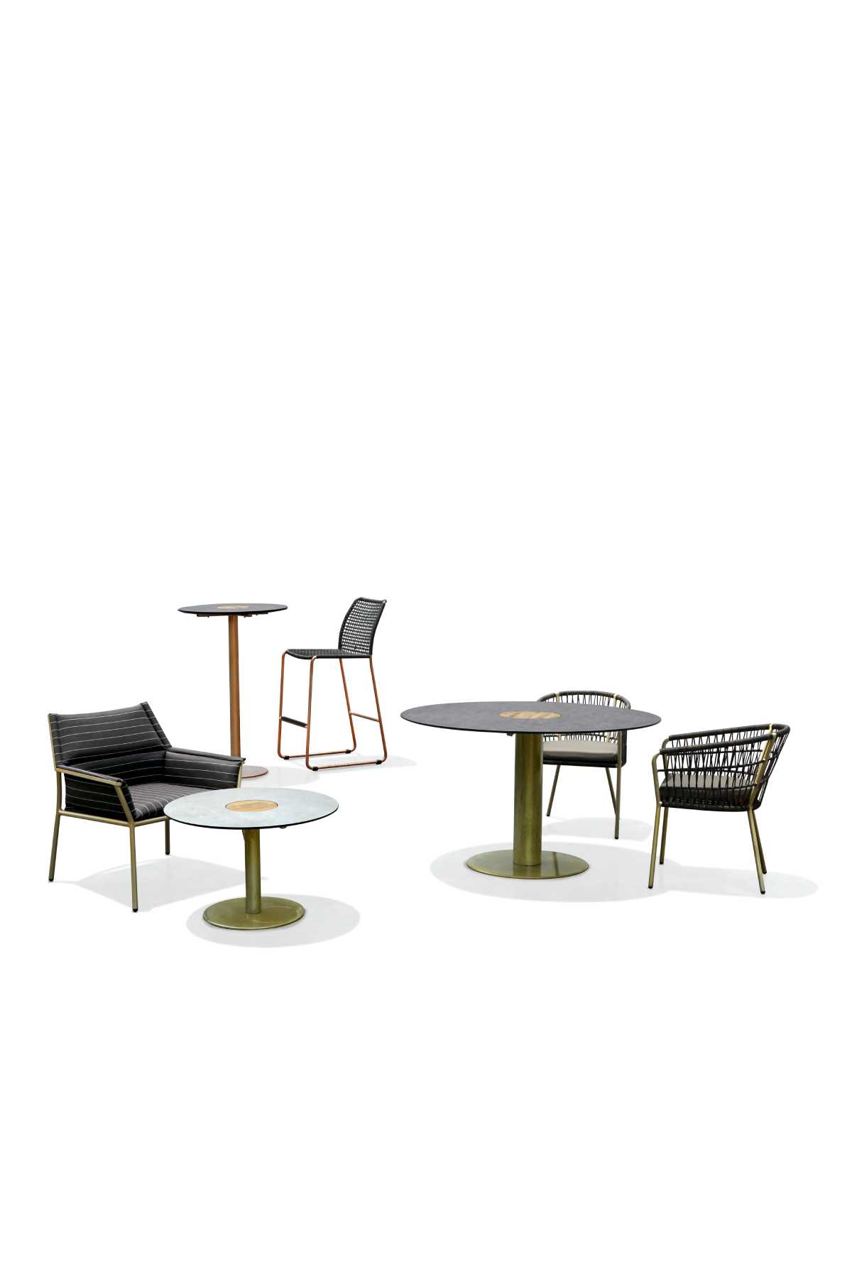 STIZZY Pedestal Bar Table & Swivel Bar Chair Medium