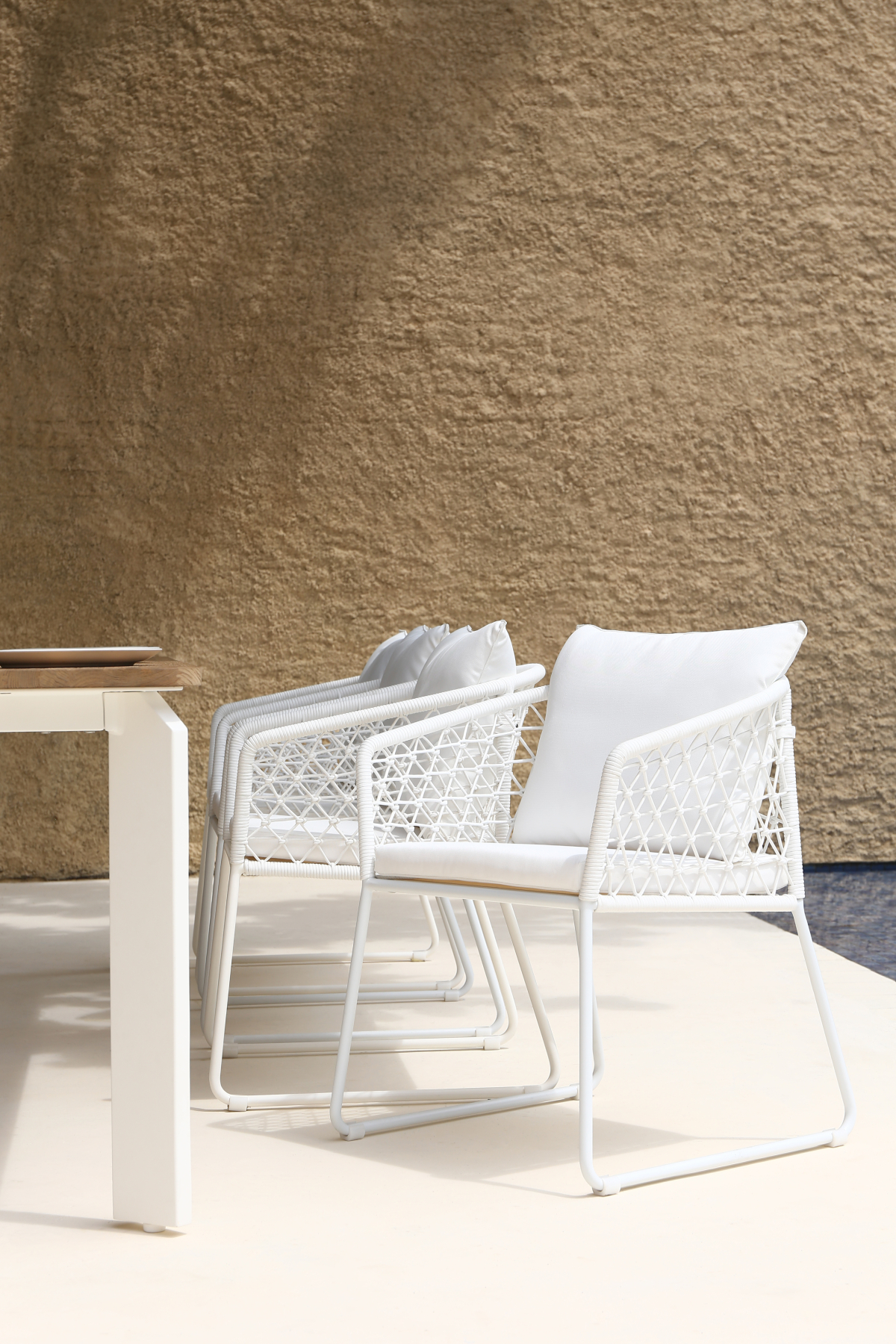 TITAN_Dining_Table_OHANA_Dining-Chair_medium