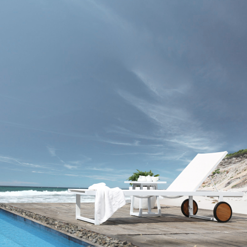 ALLUX Lounger & Side Table Small