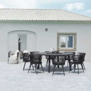 MEIKA_round_table_HPL_&_DAISY_RAE_dining_chair_thumb