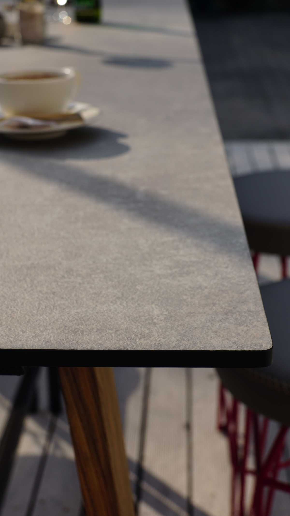 SATO_communal_table_240_detail_med