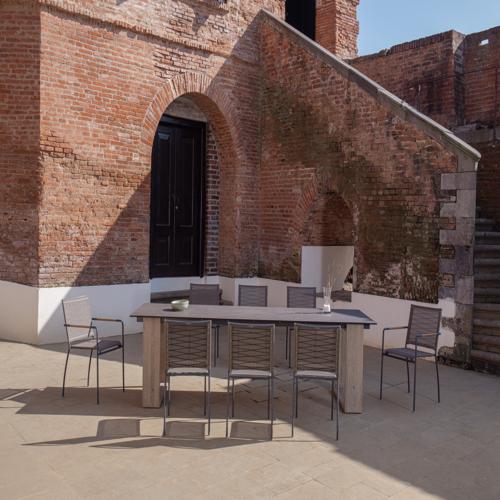 AIKO Dining Table, NATUN Dining Chairs