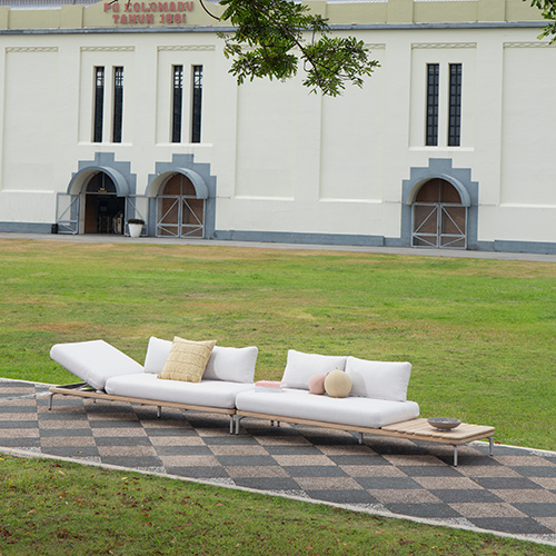 MA BELLE Sofa System, LILY Sphere Pillow, LORENZO Fringe Pillow